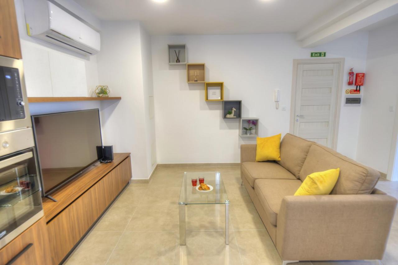 Spacious And Tastefully Furnished 2 Bedroom Apartment Ddif1-3 Gzira Exterior photo
